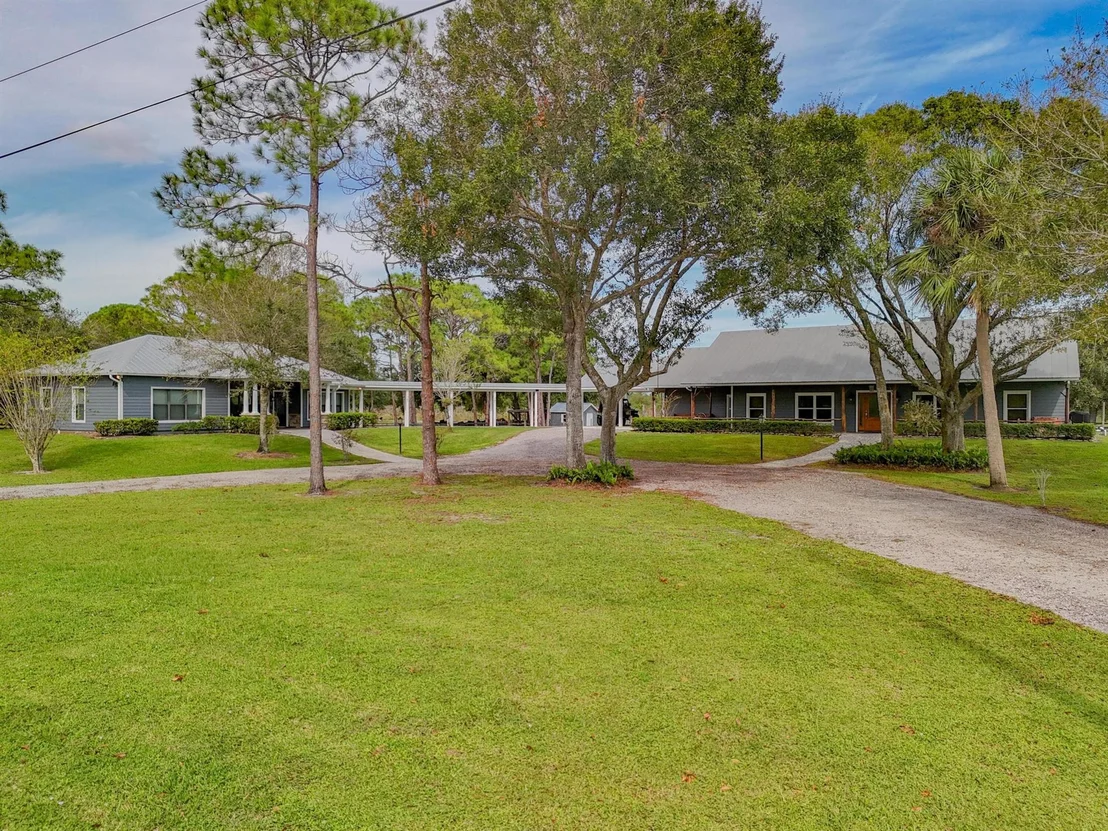 Photo of 651 N Ffa Road
