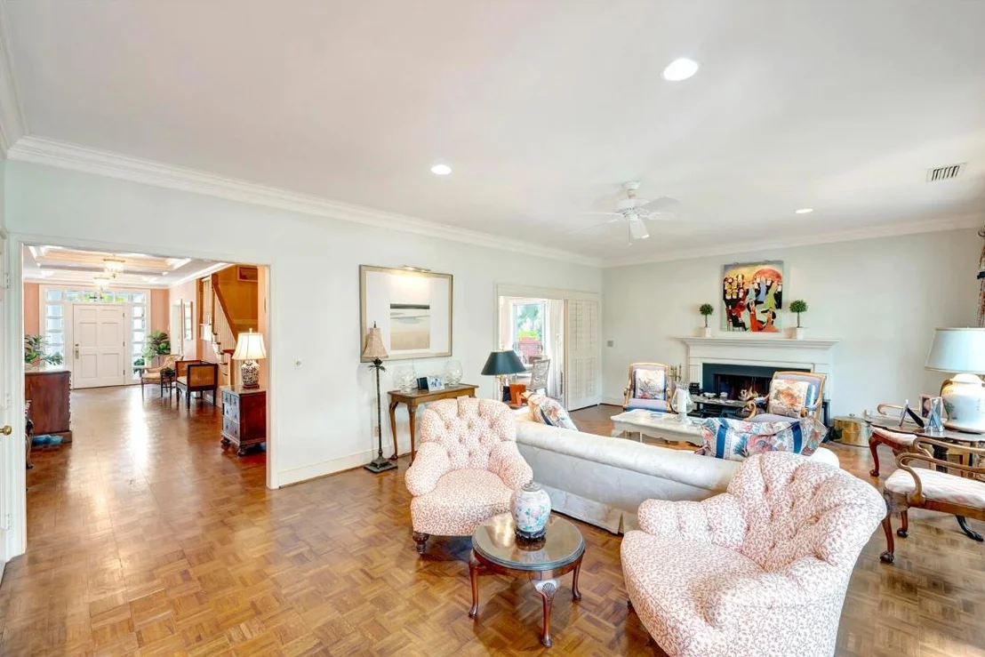 Photo of 645 Riomar Drive