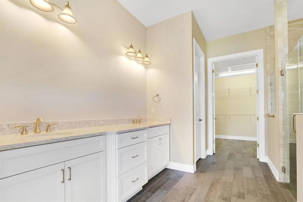 Photo of 213 Alcove Point Lane