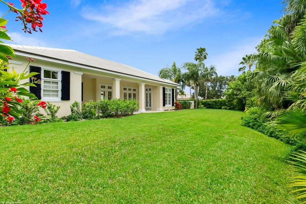 Photo of 385 Indies Drive