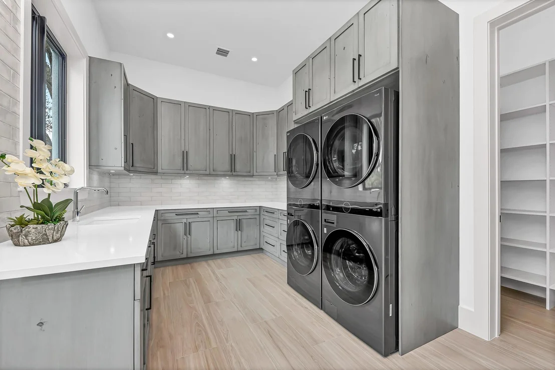Photo of 5650 Shirley Drive