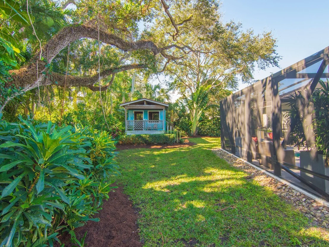 Photo of 746 Iris Lane
