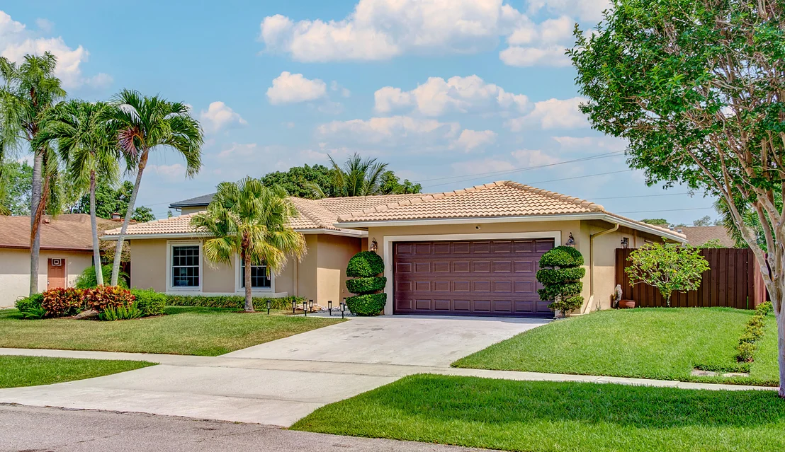 Photo of 4886 Acorn Drive
