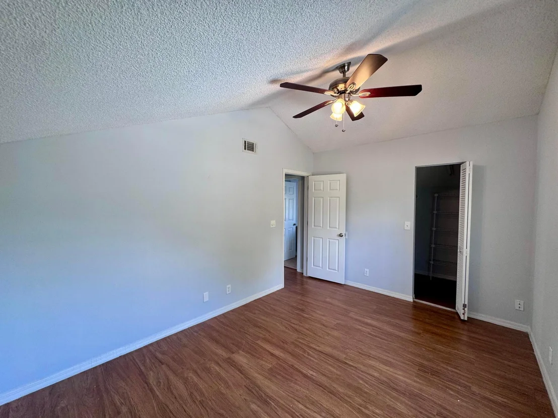 Photo of 5889 Snowdrop Way