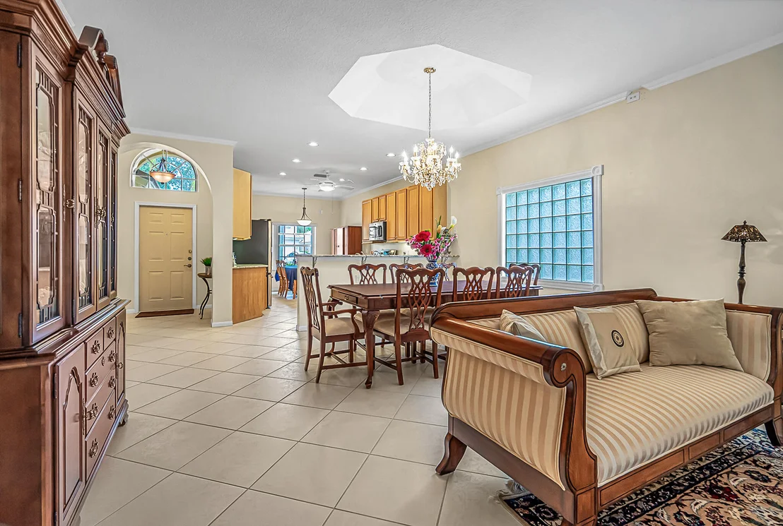 Photo of 2575 San Andros