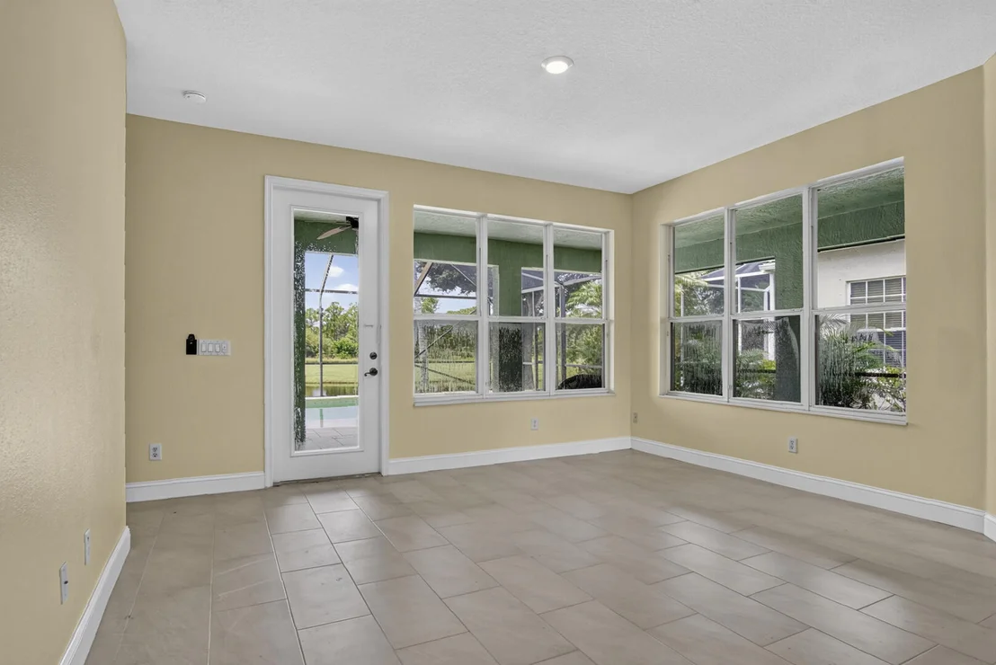 Photo of 4664 NW Red Maple Drive