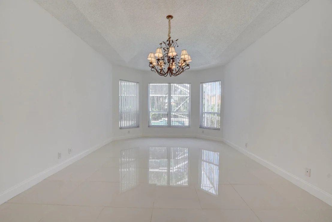 Photo of 10312 Lexington Estates Boulevard