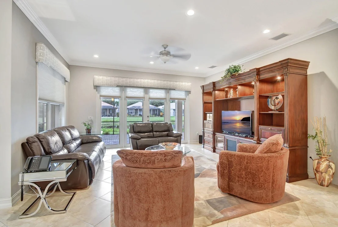 Photo of 6929 Watertown Drive