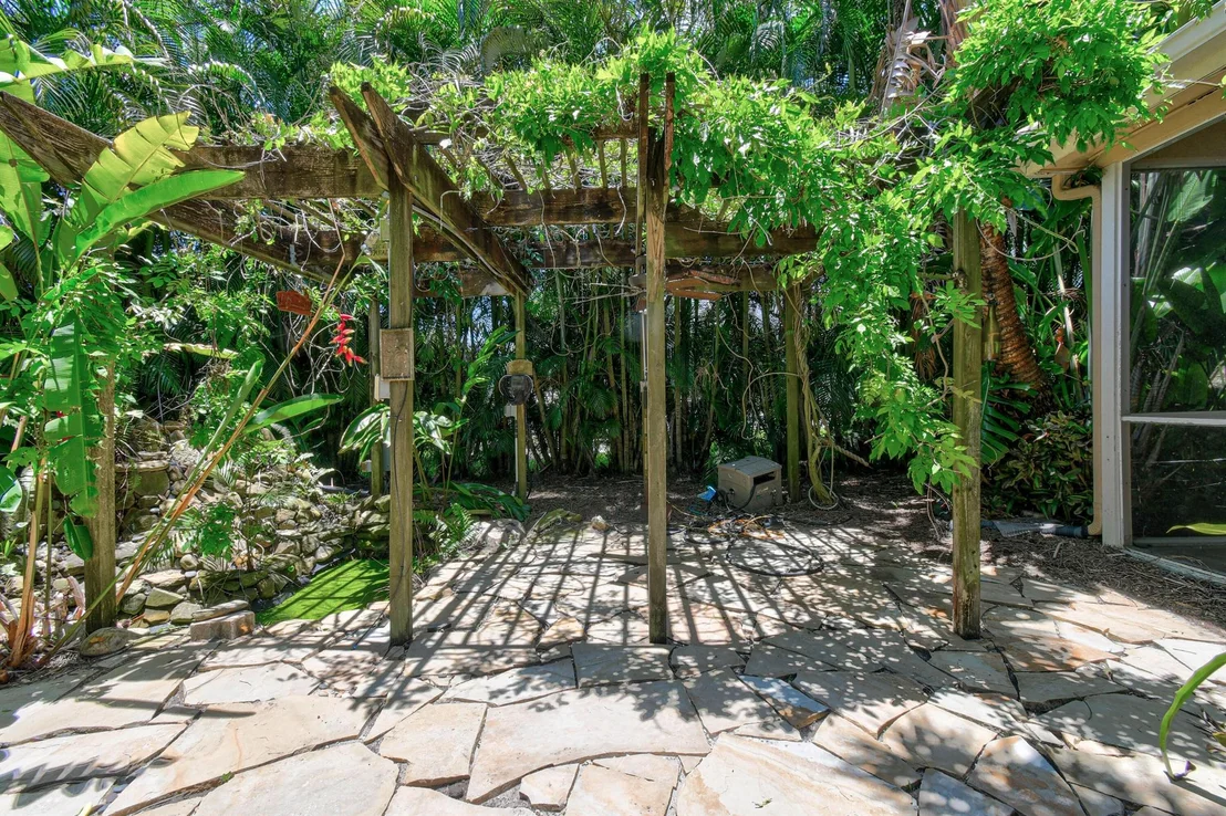 Photo of 575 Scrubjay Lane