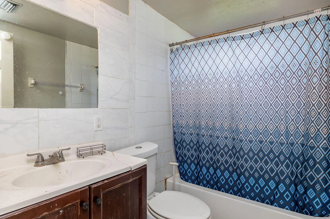 Photo of 3670 NW 27th Avenue
