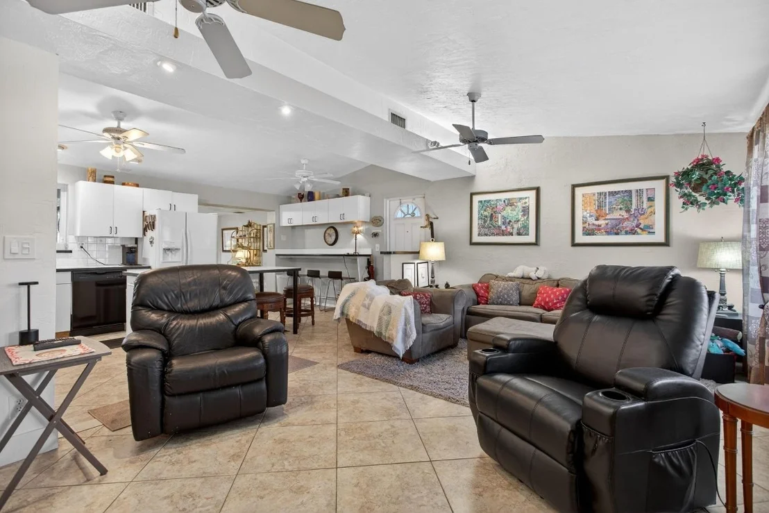 Photo of 1432 SE 2nd Street SE