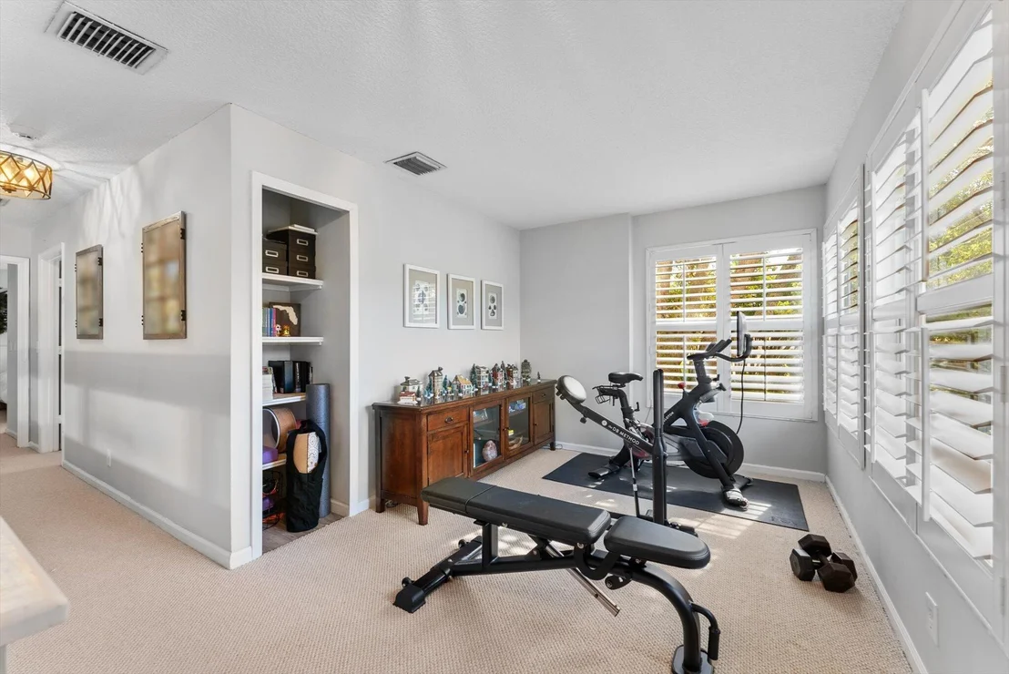 Photo of 137 Bent Tree Drive