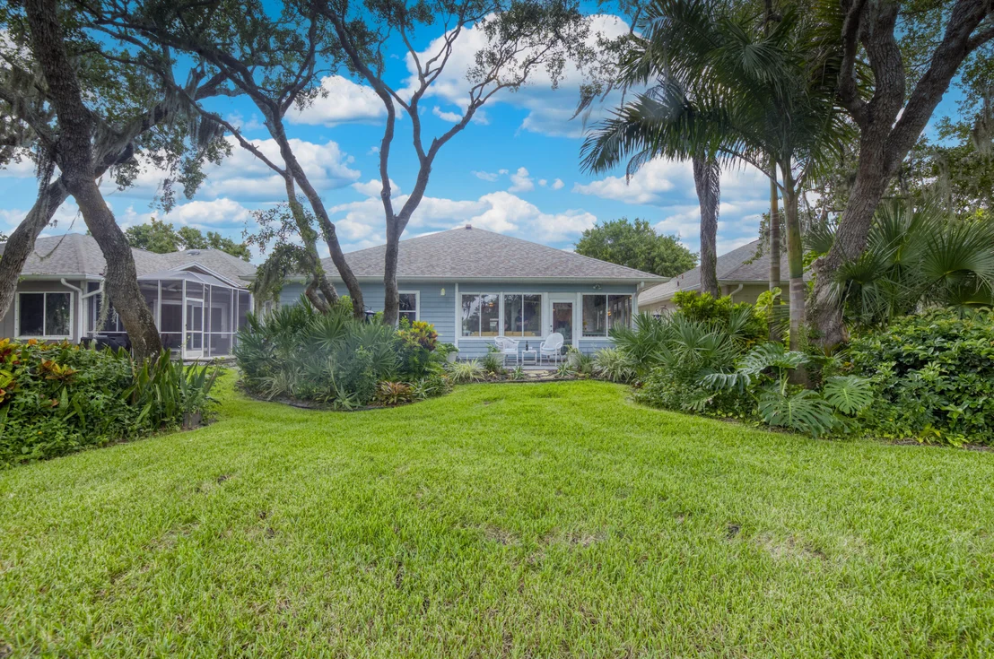 Photo of 401 Tamarind Place