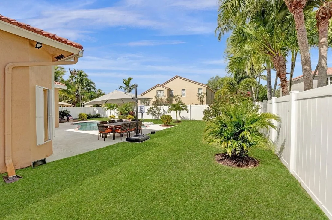 Photo of 6127 Indian Forest Circle