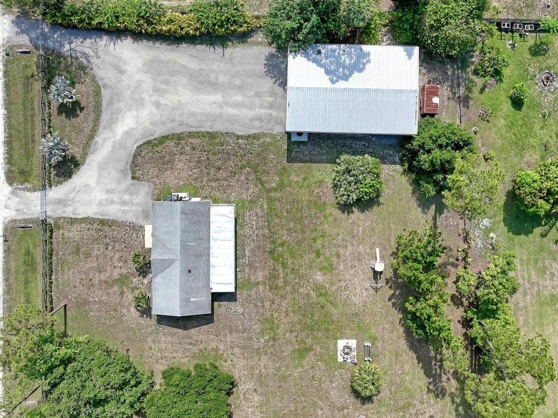 Photo of 15437 76th Road N