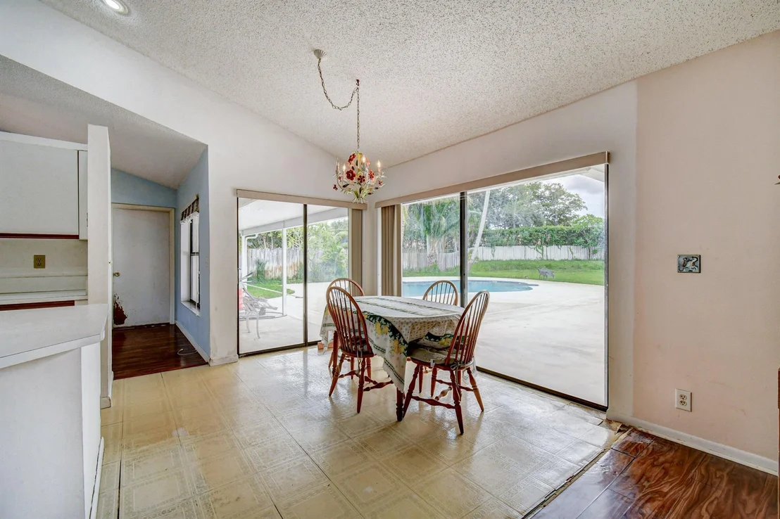 Photo of 5822 Sun Pointe Circle