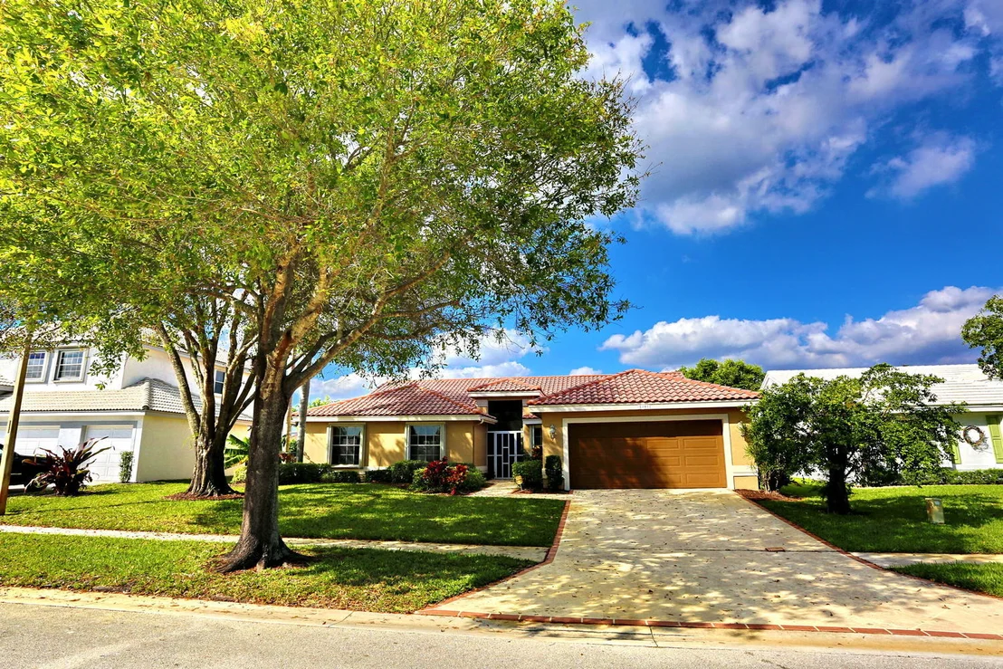 Photo of 5701 Descartes Circle