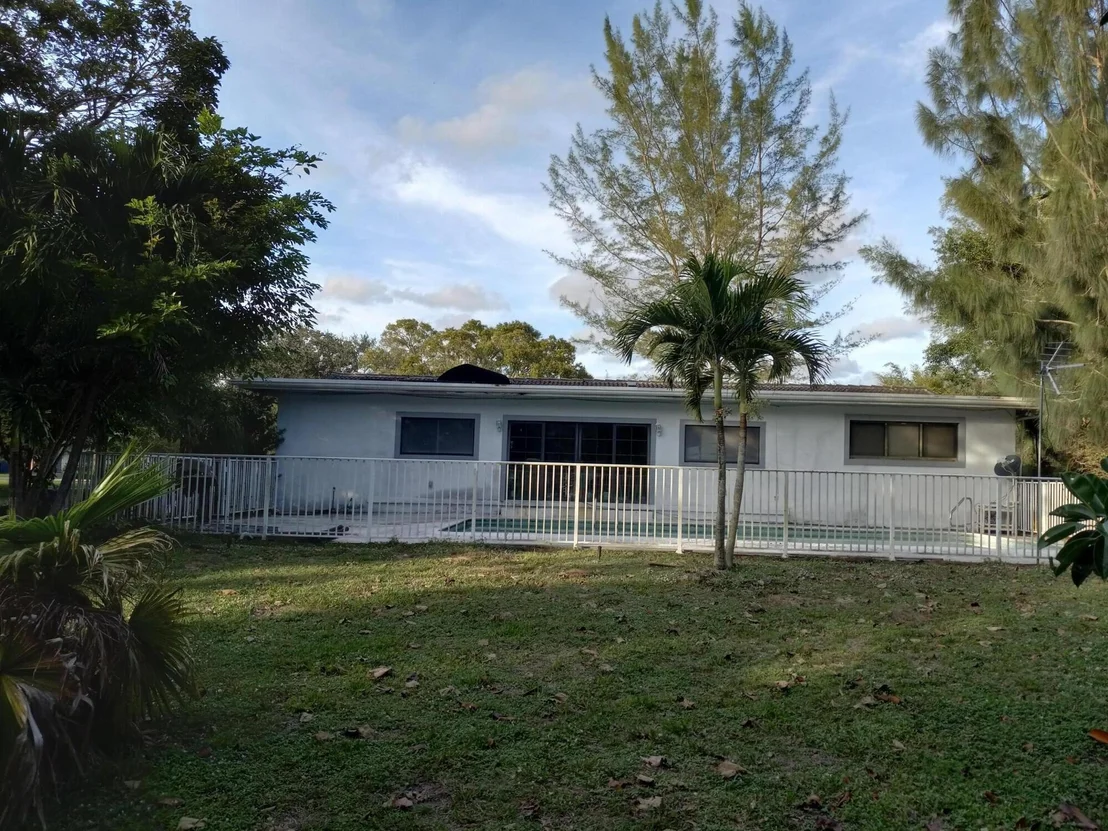 Photo of 3892 Frances Drive