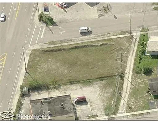 Photo of 1761 N Dixie Highway