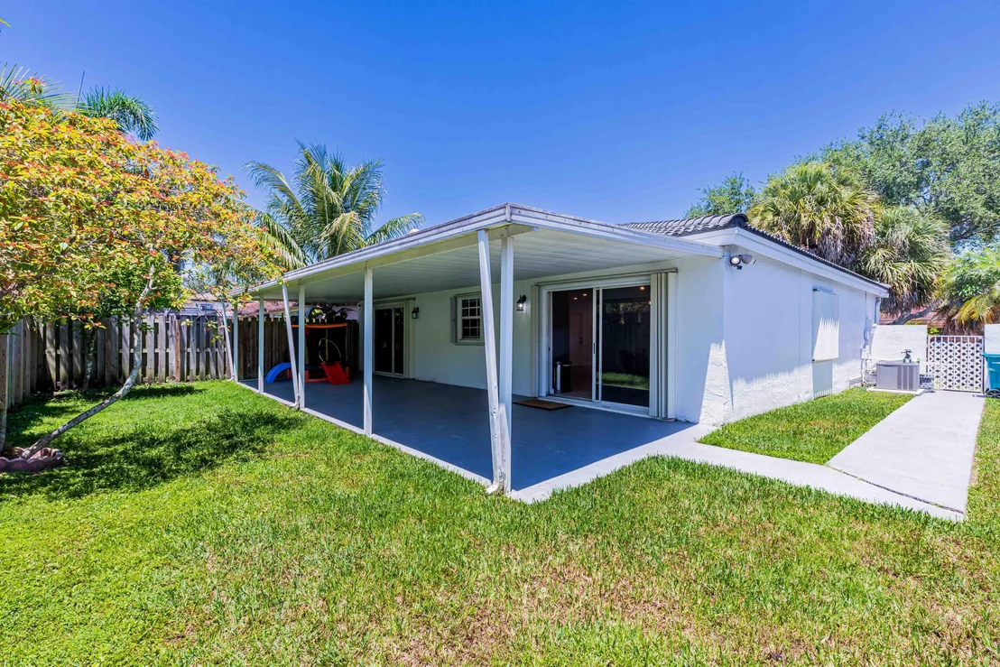 Photo of 9058 NW 192nd Terrace