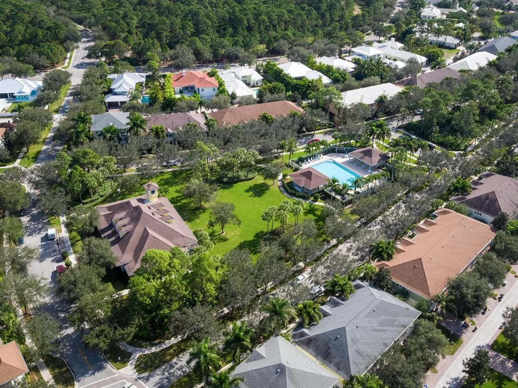 Photo of 1811 W Community Drive