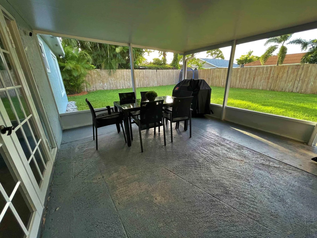 Photo of 3953 Winfield Road