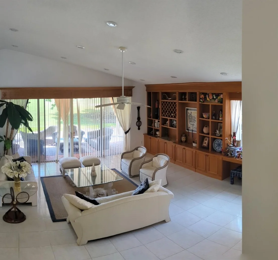 Photo of 7204 Via Palomar