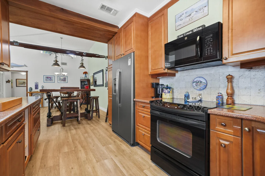 Photo of 3922 SE Fairway W