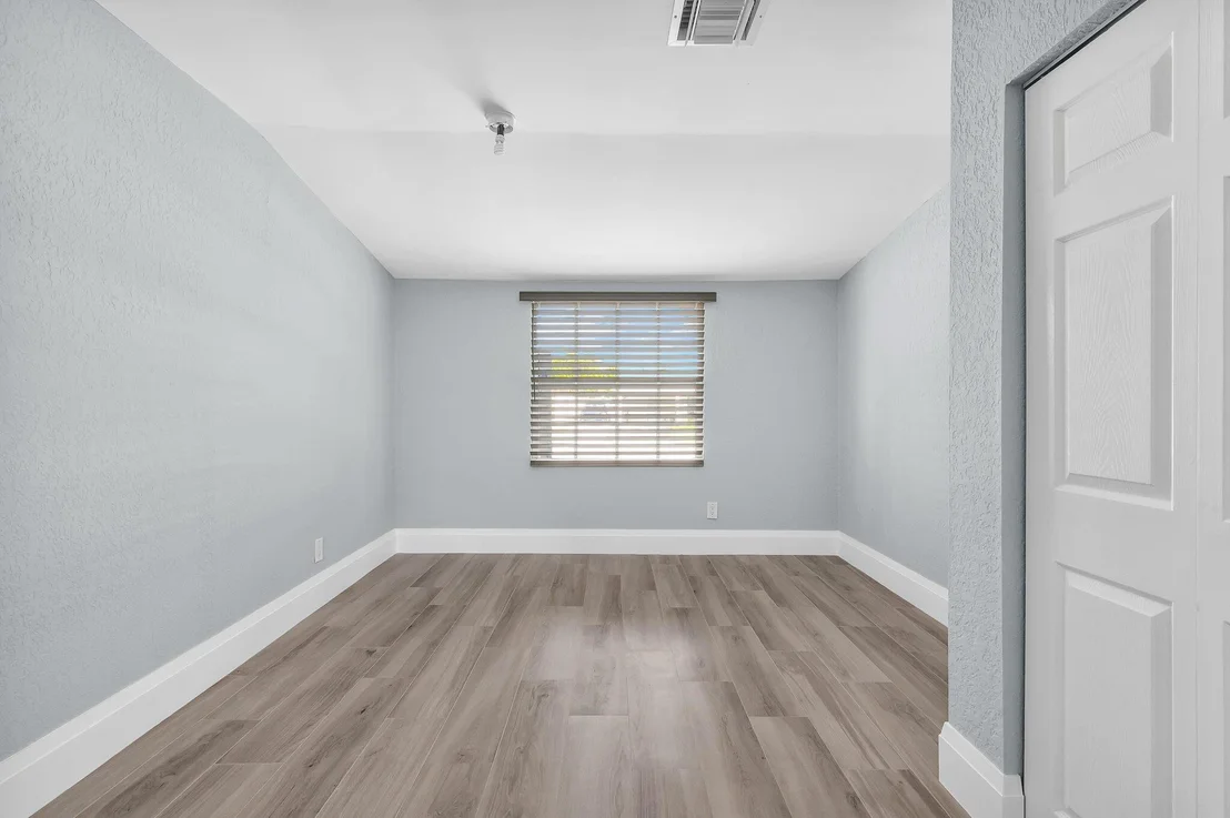 Photo of 3211 NE 9th Terrace