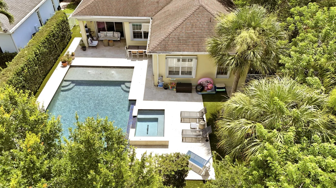 Photo of 314 CARAVELLE Drive