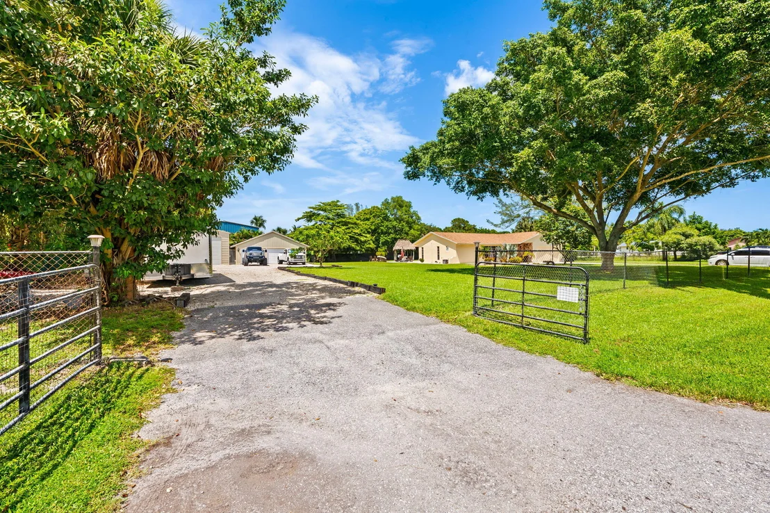 Photo of 8645 PINTO Drive