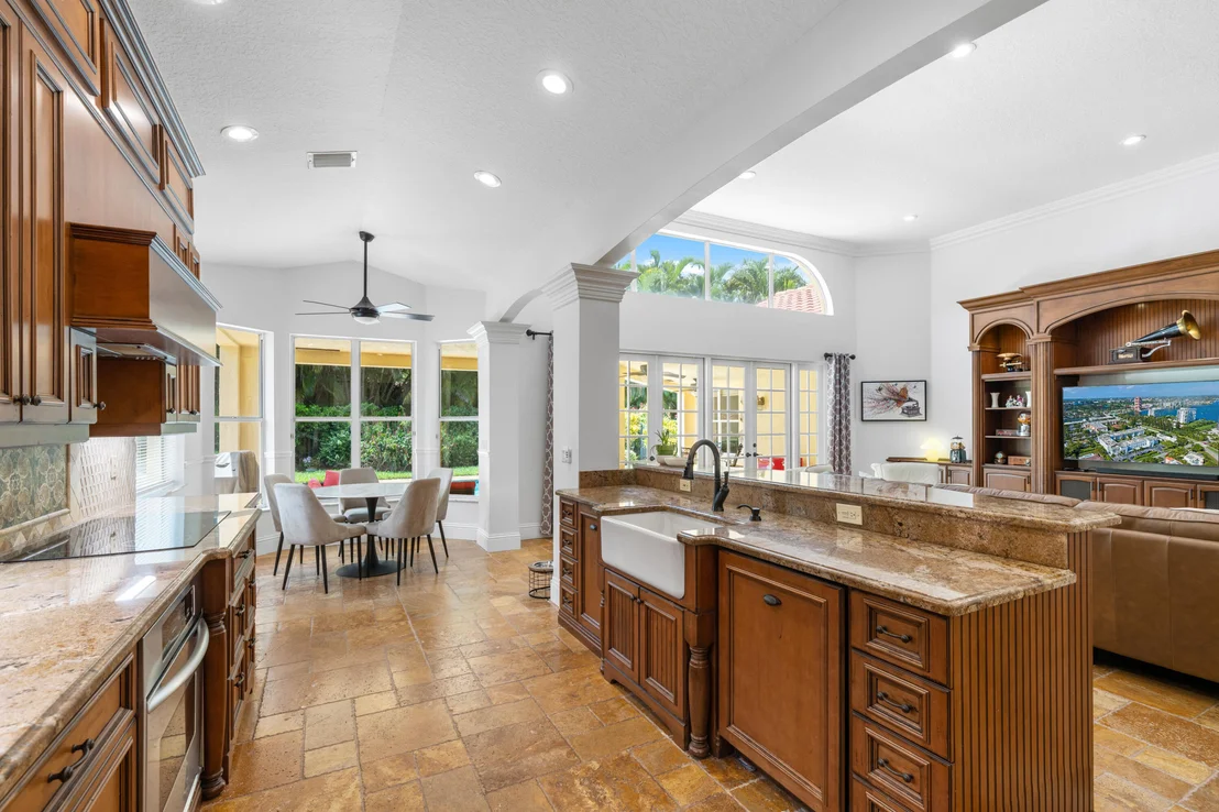 Photo of 7795 LA CORNICHE Circle