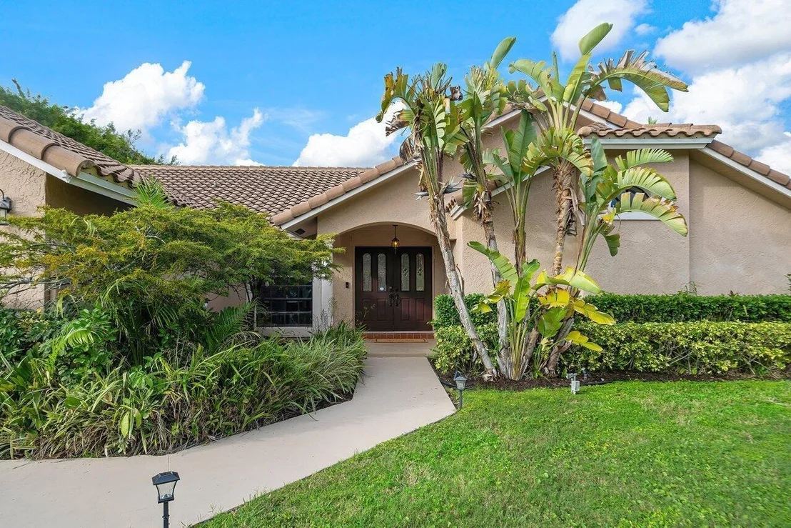 Photo of 10207 Canoe Brook Circle