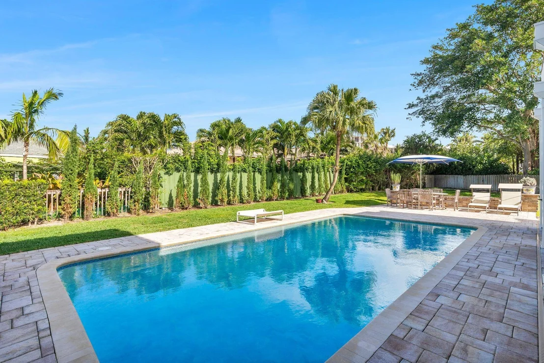 Photo of 141 Rotunda Drive
