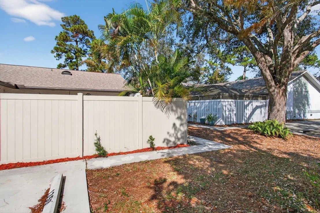 Photo of 1350 Periwinkle Place