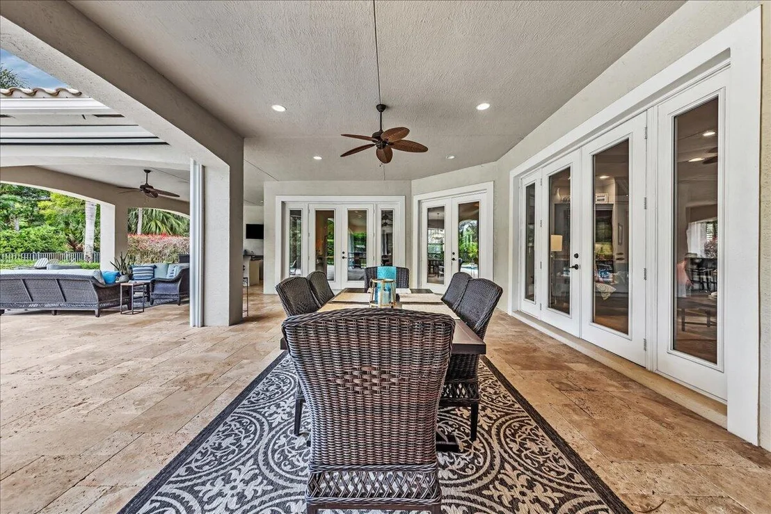 Photo of 378 Squire Drive