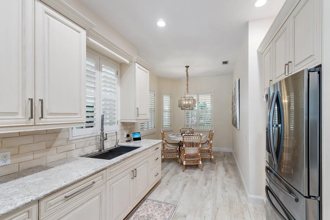 Photo of 153 Savona Drive