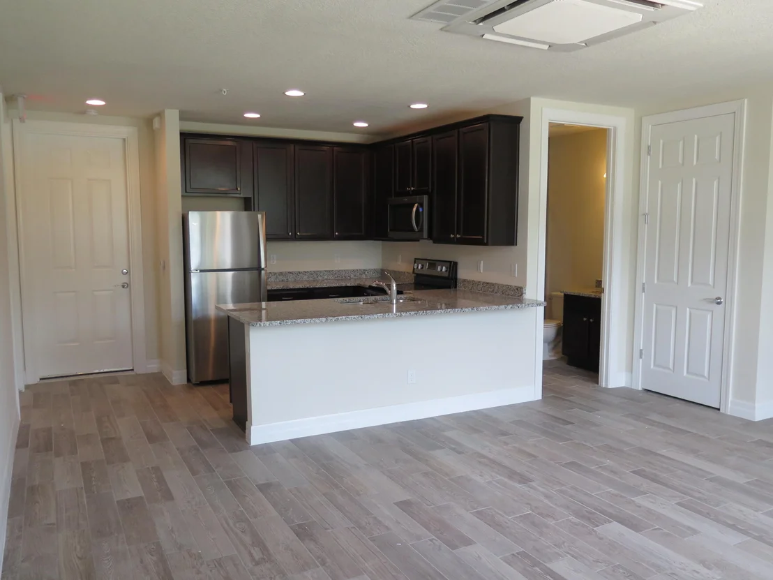 Photo of 1072 Community Drive