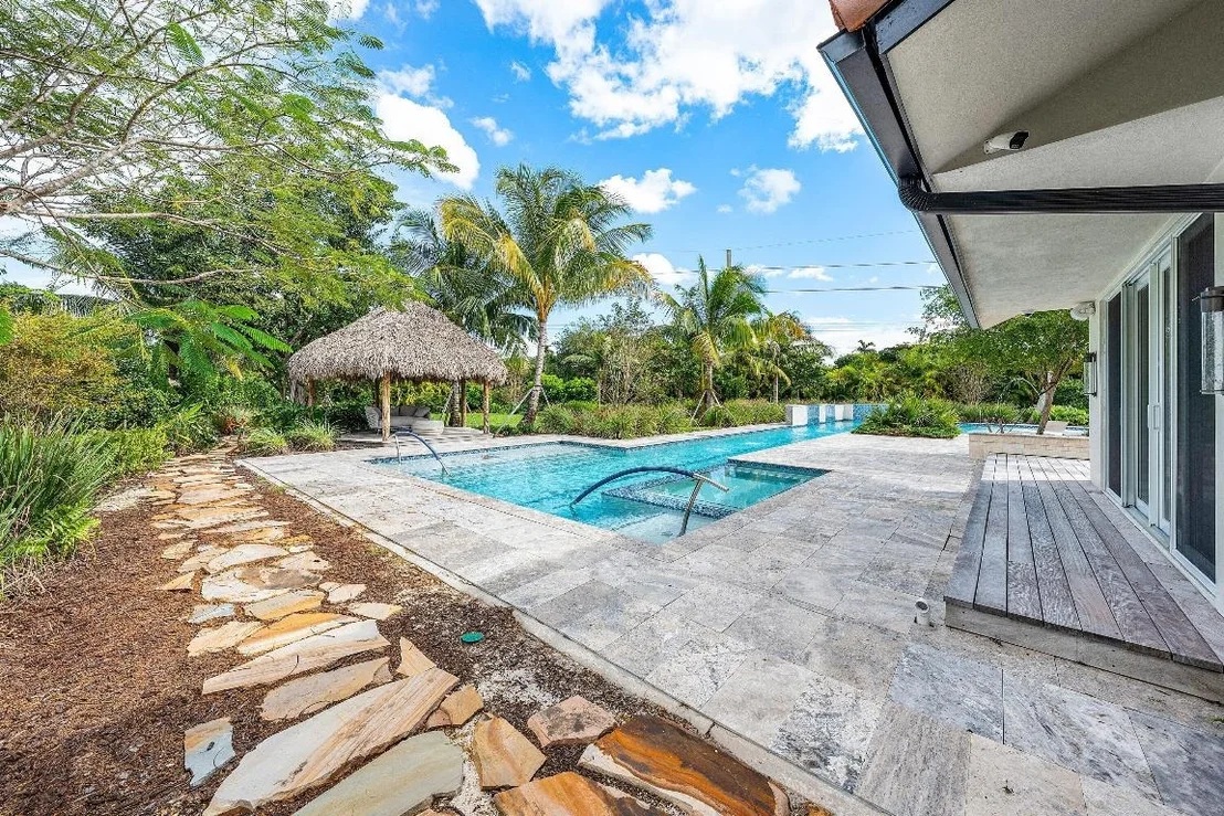 Photo of 6641 Giralda Circle