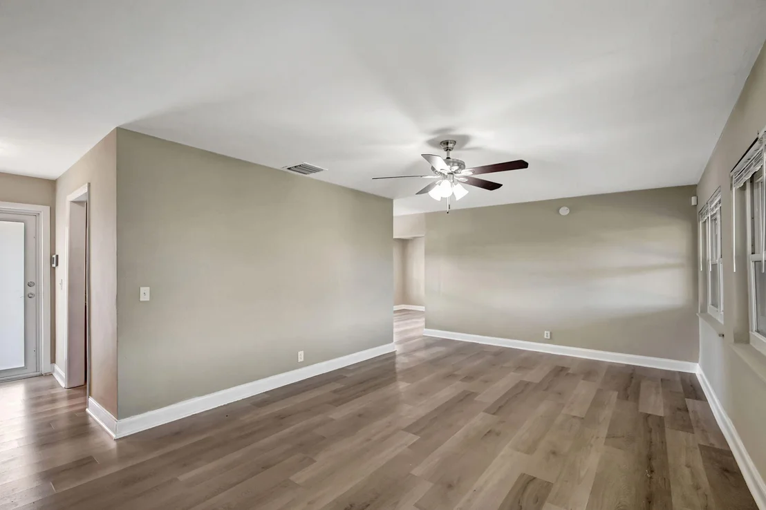 Photo of 831 Evergreen Drive