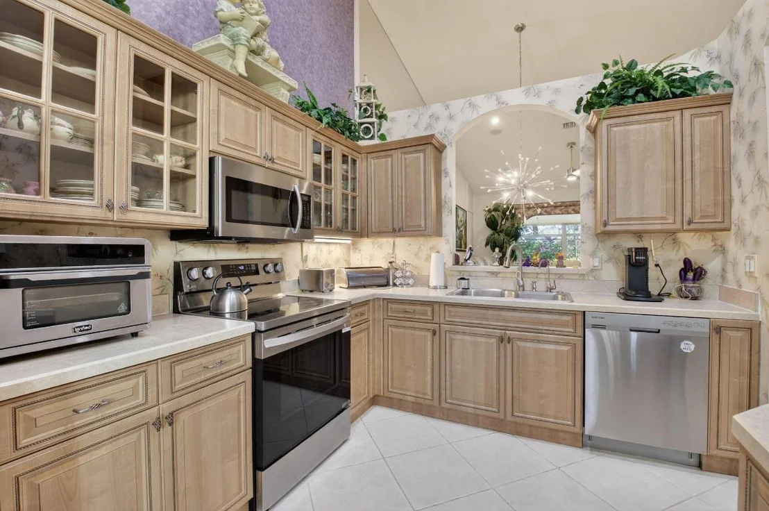 Photo of 6165 Petunia Road
