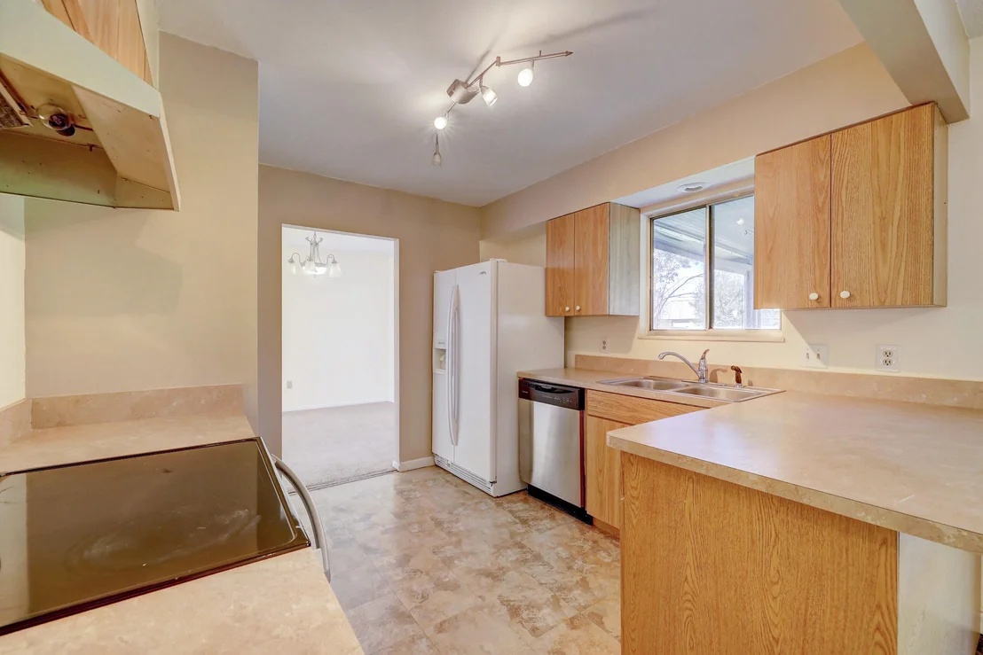 Photo of 6015 Spruce Drive