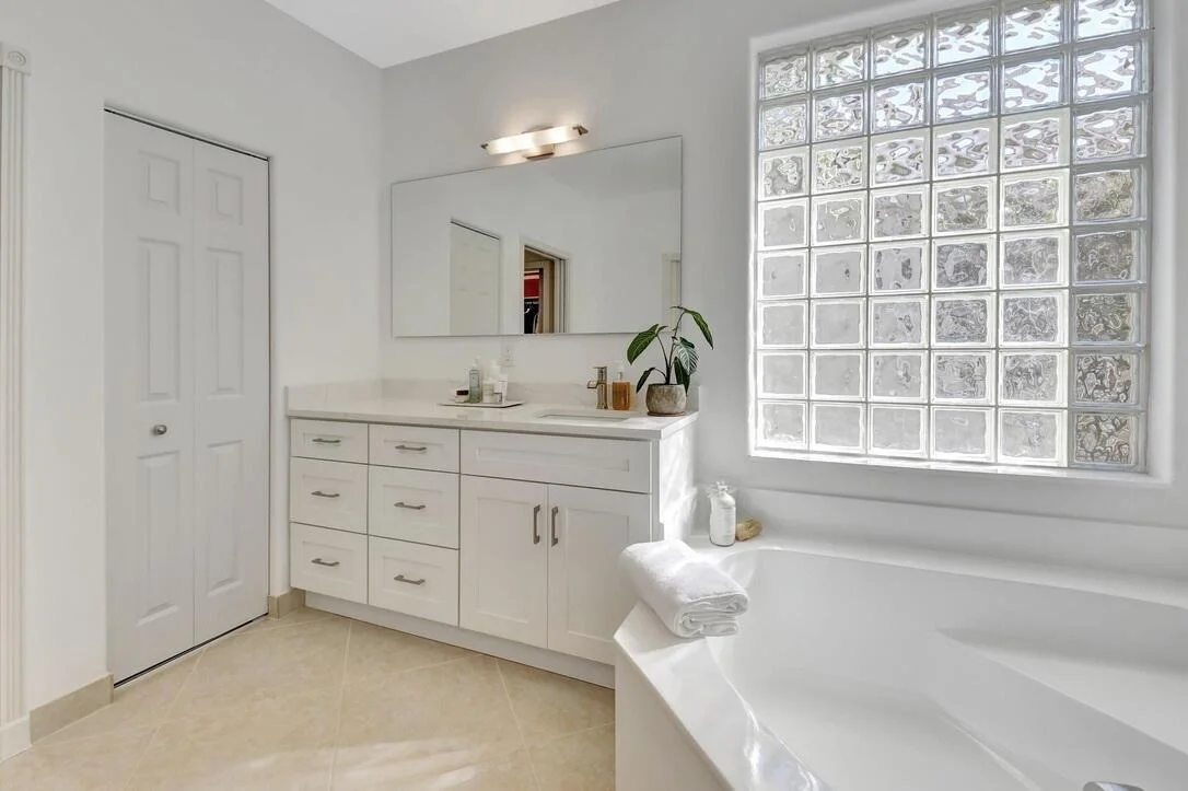 Photo of 7249 Morocca Lake Drive