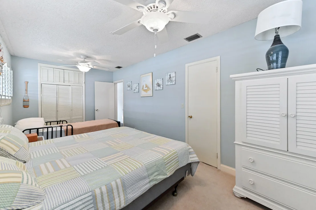 Photo of 144 Cayman Drive