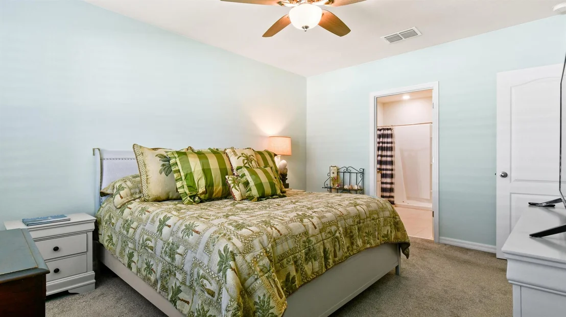 Photo of 1402 Winter Gray Circle
