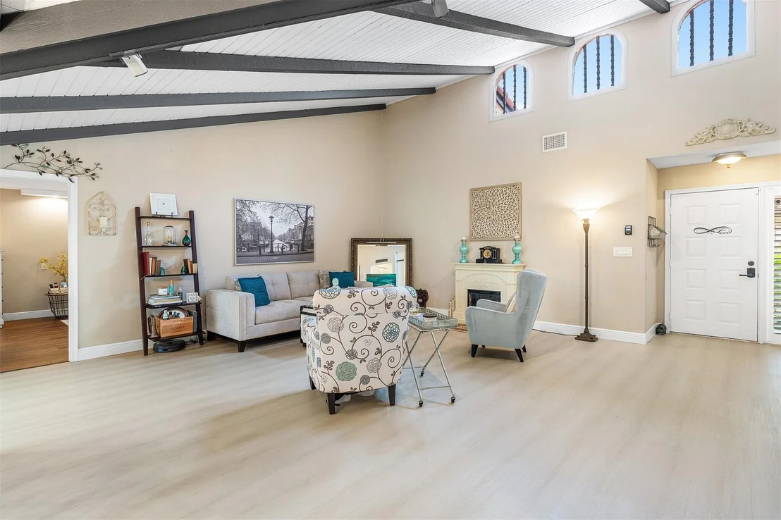 Photo of Unit 8104 at 8104 Pine Circle