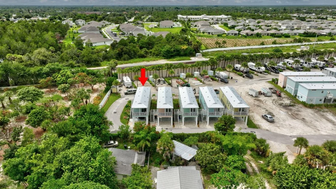 Photo of 301 NE Coastal Drive