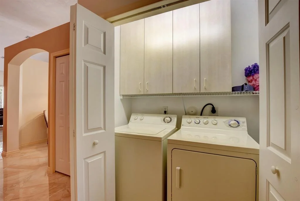 Photo of 6164 Petunia Road