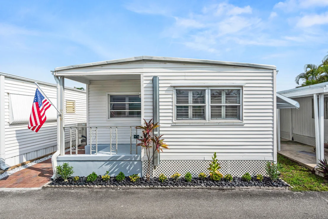 Photo of Unit K at 20 Juniper Drive