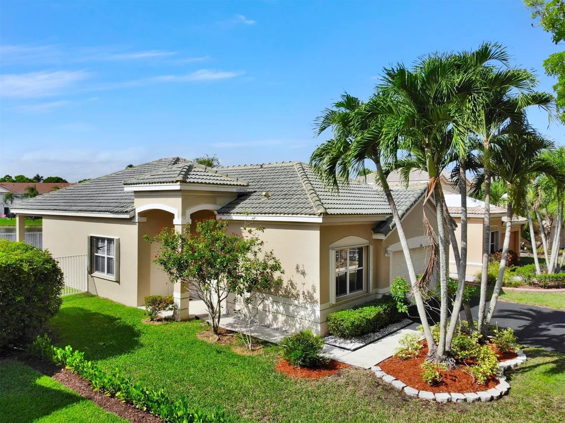 Photo of 4106 Sabal Ridge Circle